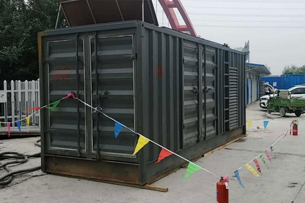 碑林发电机租赁空气滤清器多久更换一次？